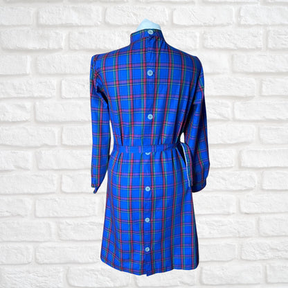 60s blue tartan long sleeved mini dress with button up back. Approx U.K. size 8-10