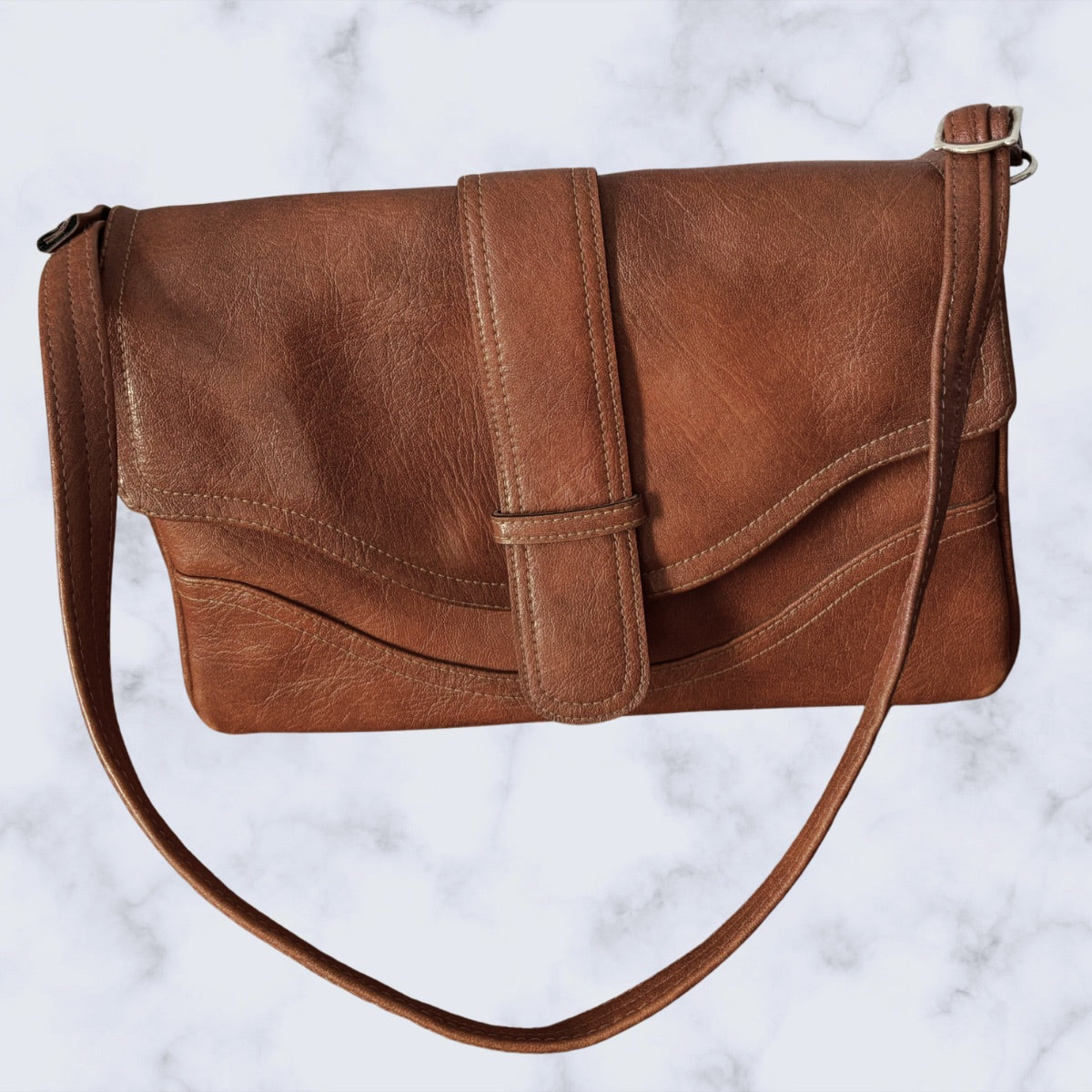 70s brown vinyl shoulder bag 