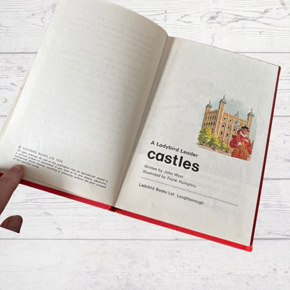 Vintage 1970s children’s book, Castles. A Ladybird Leader reading book. Series 737