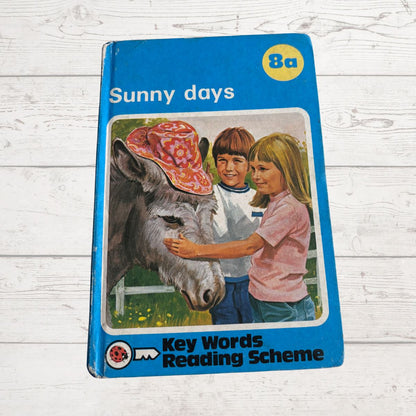 1980s Vintage Ladybird Book.Sunny Days. Keyword Reading Scheme Book 8a
