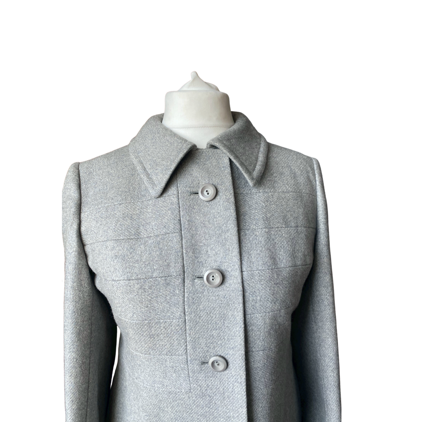 Grey wool 70s vintage coat - Stylish winter fashion with neutral easy wear style