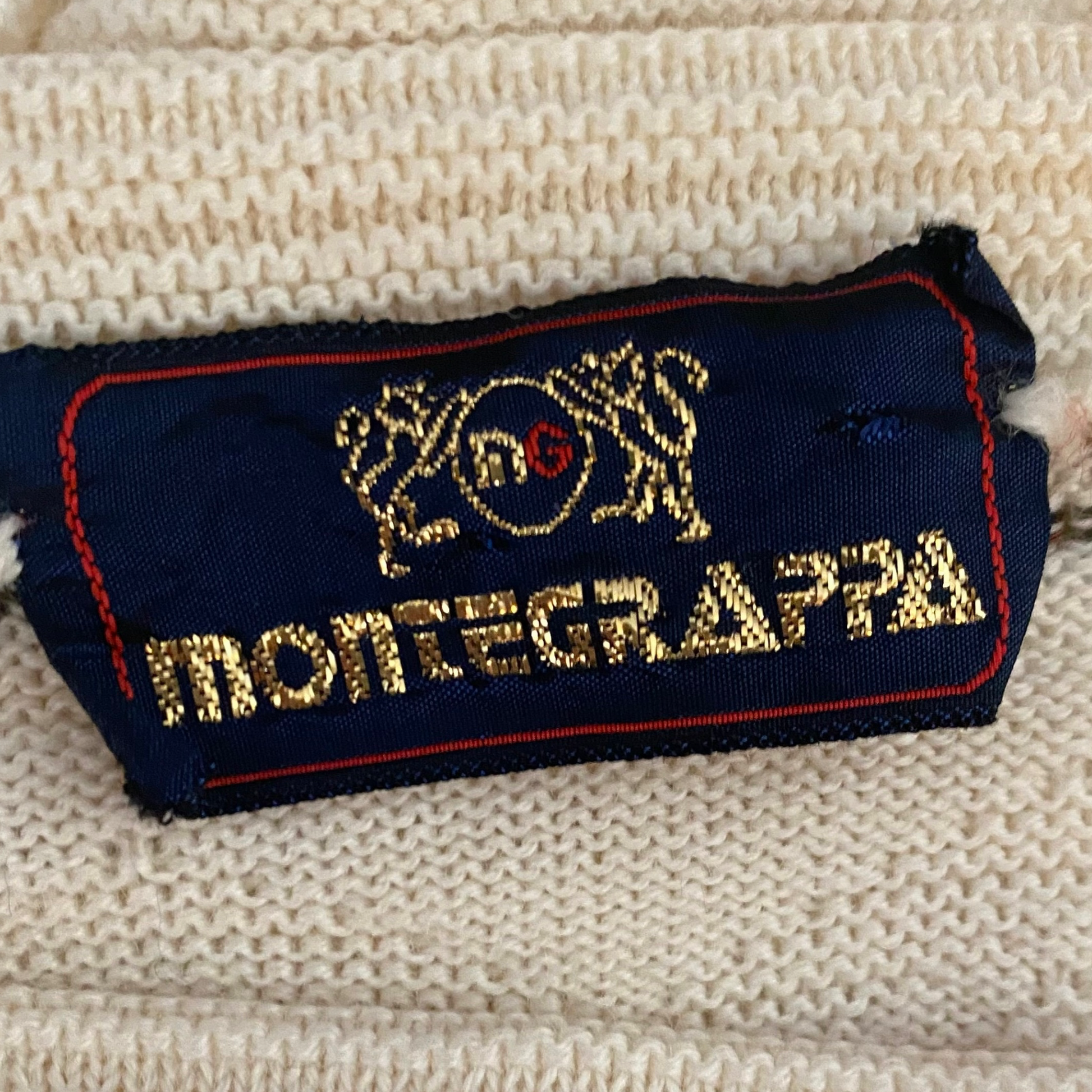 Elegant 70s Montegrappa label sweater - Pair with flares for a retro look
