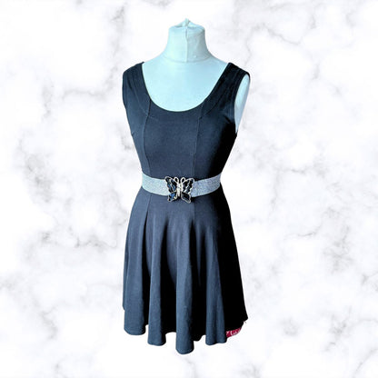 Vintage 80s Black and Silver Glitter Stretch Waist Belt with Butterfly Clasp. Approx UK size 6-10