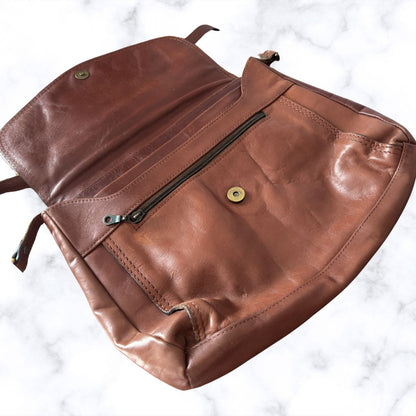 Large Brown Leather Vintage Shoulder/Crossbody Bag with Adjustable Strap