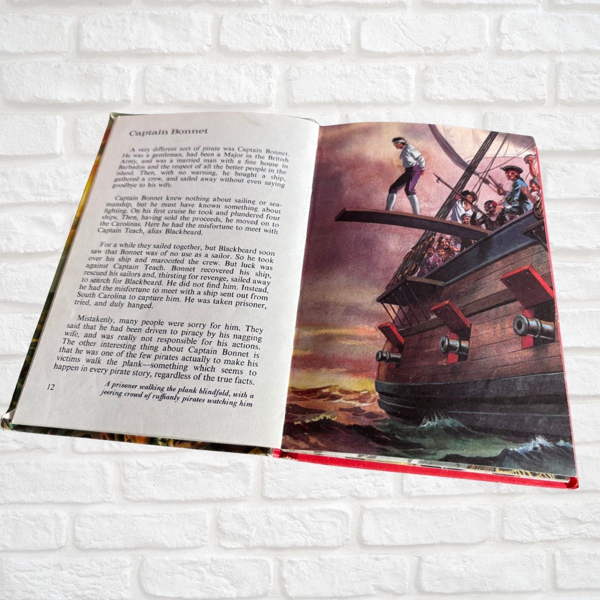 A Ladybird Book about Pirates.Vintage 1970s Book. Series 707