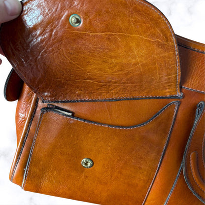 70s Dark Tan Leather Vintage Shoulder Bag. Stylish and Secure