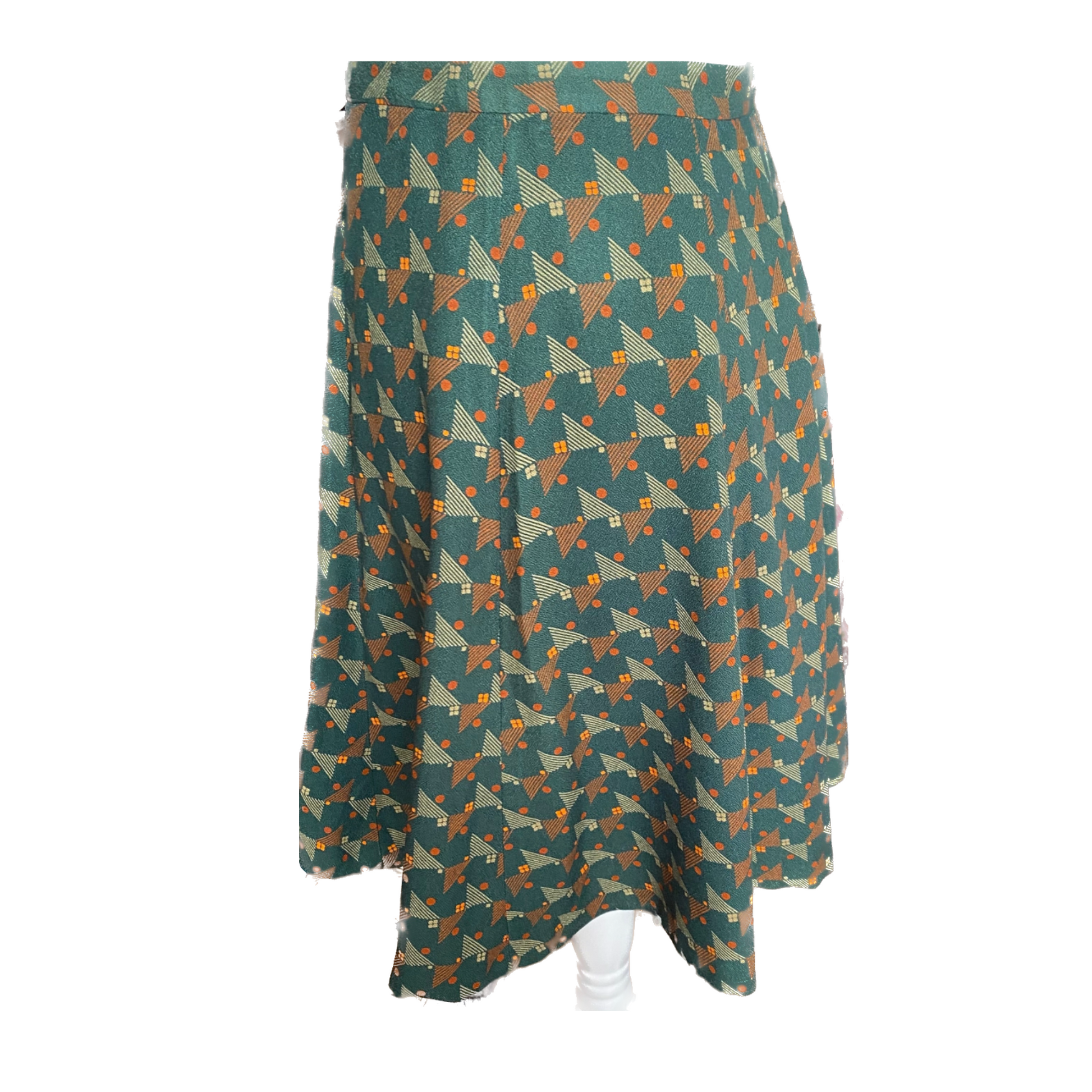 Stylish green and orange patterned skirt - Perfect with jumpers and blouses
