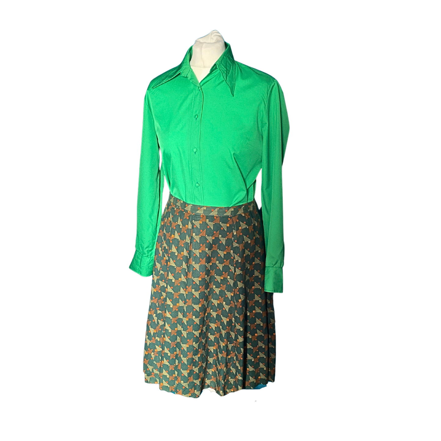 Flared green skirt with orange and cream triangle and circle design - Fully lined Shown with green 70s shirt 