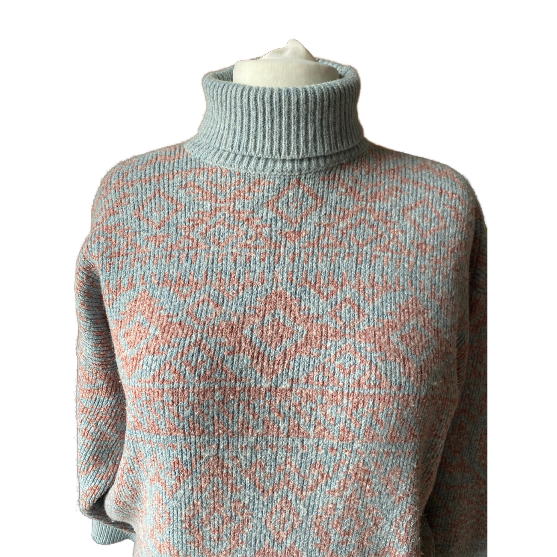 Soft and cosy wool blend jumper - perfect for relaxing in