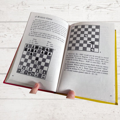 Learnabout ….. Chess. 1980s Ladybird Hobby Book