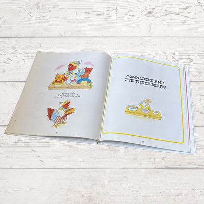 Richard Scarry. Best Fairytales Ever. Illustrated Hardback Vintage Children’s Book