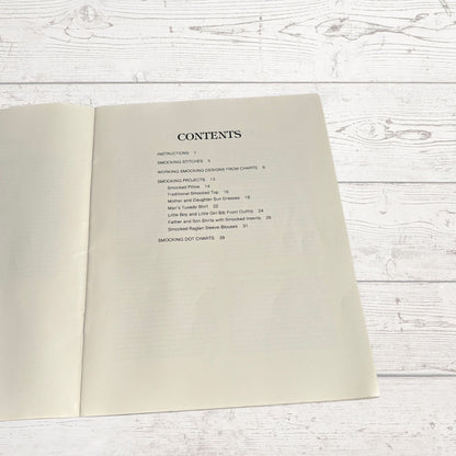 Smocking : Technique, Projects and Designs - A 1970s Sewing Book by Dianne Durand