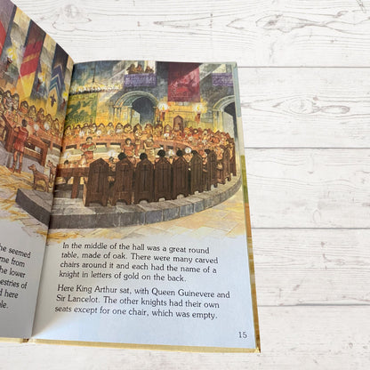 King Arthur and the Knights of the Round Table  : Ladybird book Myths, Fables and Legends. Series 740. Nostalgic gift idea
