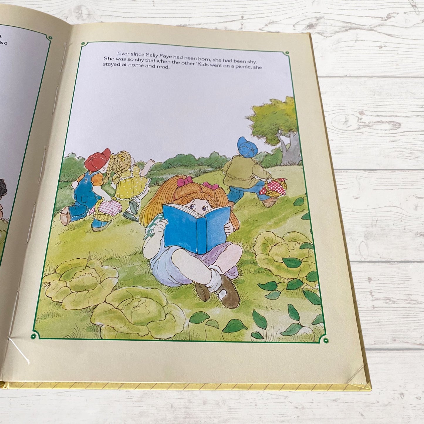 Cabbage Patch kids 1984 book. The Shyest Kid in the Patch .Great gift idea