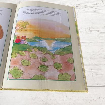 Cabbage Patch kids 1984 book. The Shyest Kid in the Patch .Great gift idea