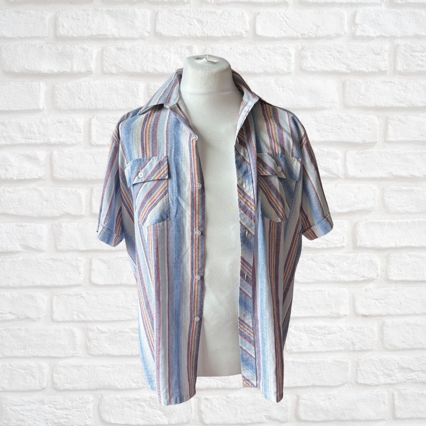 70s Vintage Striped Short Sleeved Shirt  - Classic Retro Style. Approx UK size L - XL (men) 20-22(women )