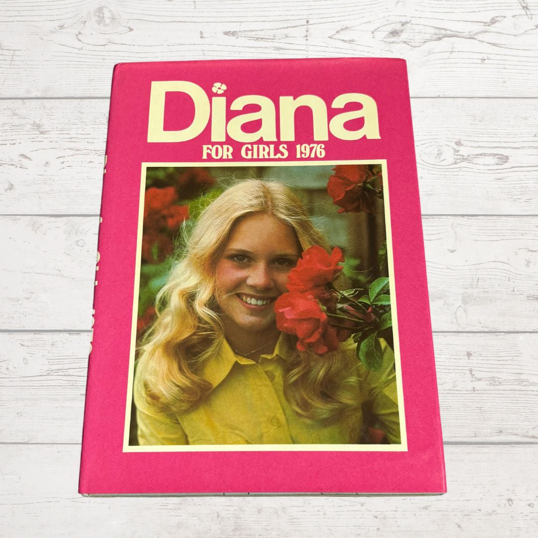 Vintage Diana Annual 1976 , full of fiction, fashion, fun and nostalgia. Great gift idea