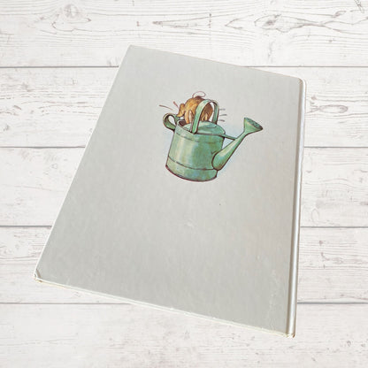 A beautifully illustrated anthology of four beloved stories: The Tale of Peter Rabbit, The Tale of Benjamin Bunny, The Tale of the Flopsy Bunnies, and The Tale of Mr Tod.