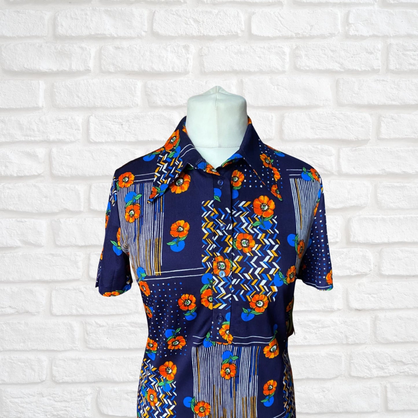 70s blue and orange floral mini dress .Approx UK size 12