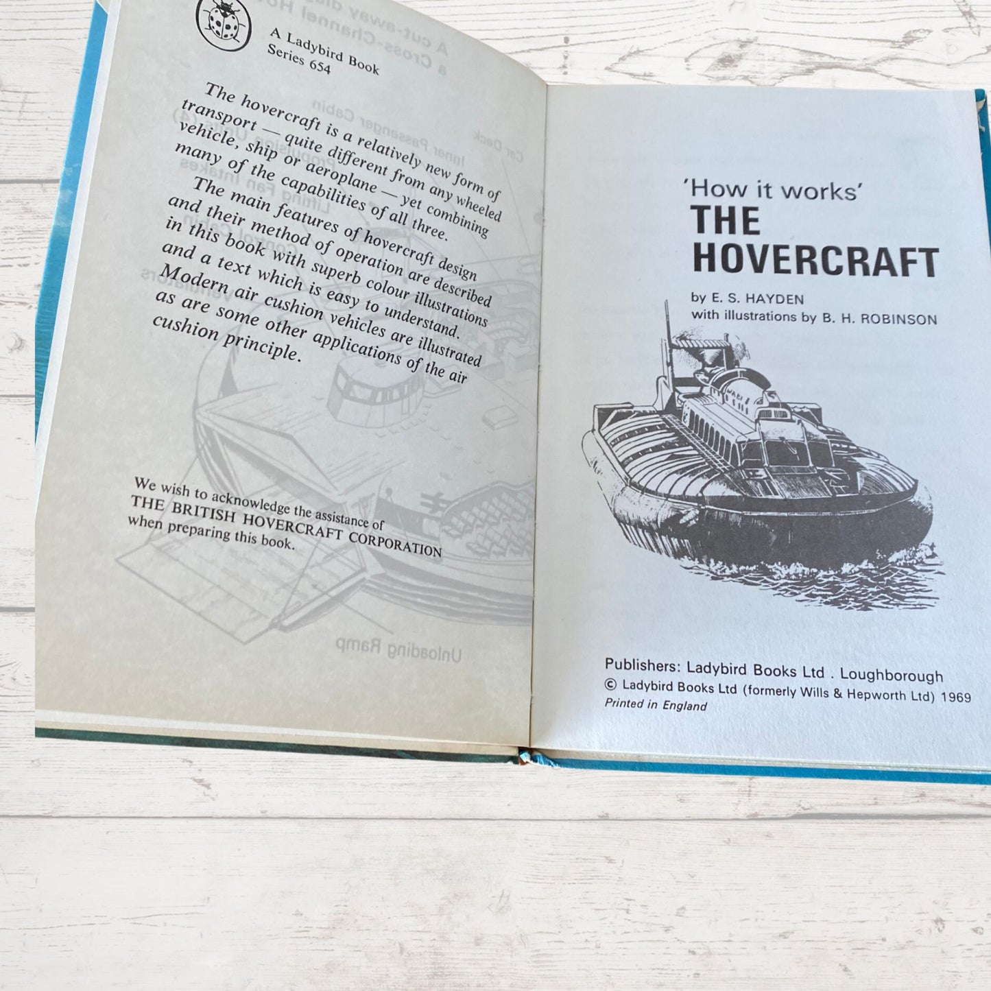 Vintage 1970s ladybird book, The Hovercraft , How it Works. Series 654