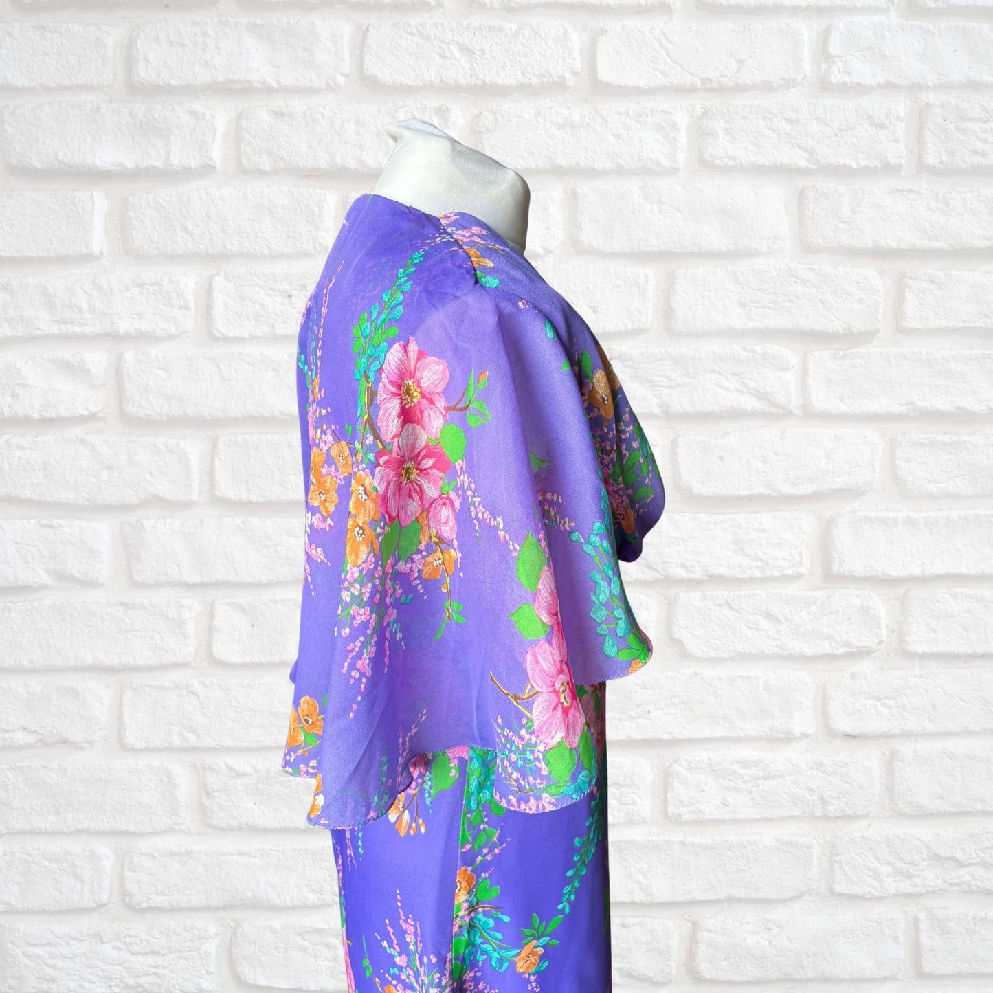 70s mauve, pink , yellow and green floaty floral maxi dress. Approx U.K. size 8-10