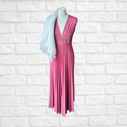 Pink vintage Grecian style, deep v neck maxi dress. Approx UK size 6-8