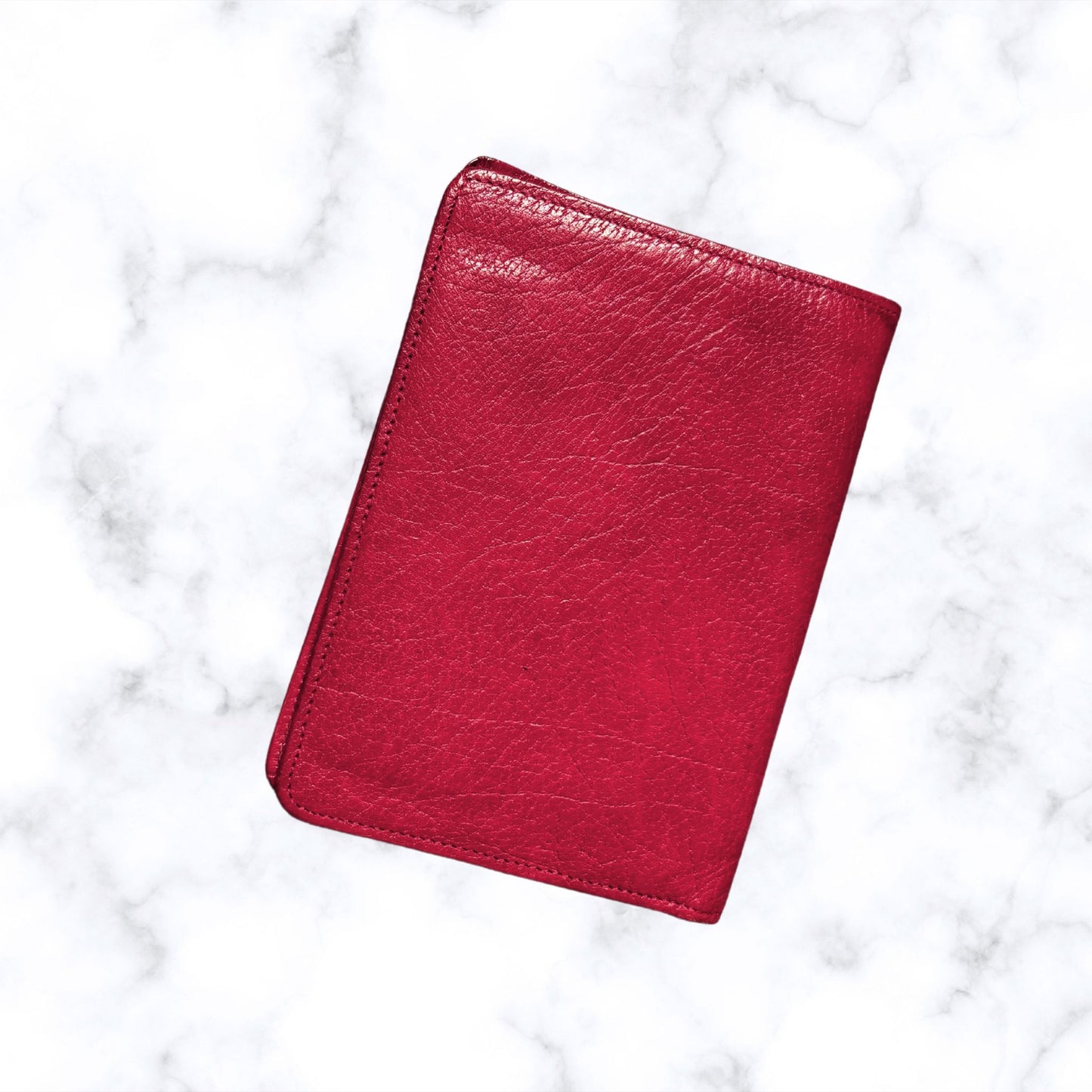 Vintage Red Leather Bifold Wallet with Multiple Compartments - Stylish and Practical