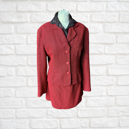 Vintage 90s Red and Black Textured Mini Skirt Suit. Approx UK size 8-10