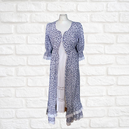 Vintage Edwardian Style White Linen Slip Dress with Lace Detailing. Approx UK size 8-10