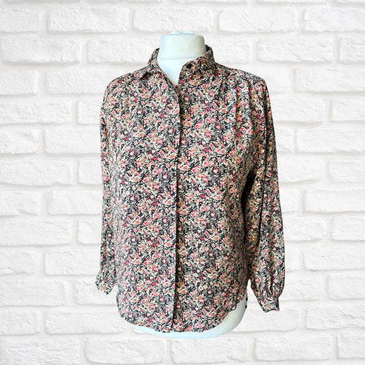 Pretty Dark Floral Long Sleeved Vintage 80s  Blouse . Approx UK size 18-22