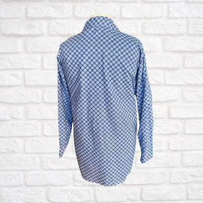 Vintage 1970s Blue Cotton Geometric Print Dagger Collar Shirt - Smart and Casual Style . Approx UK size XL to XXL (men) 20-24 ( women)