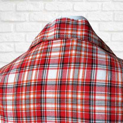 70s Checked Lightweight Vintage Shirt with Wide Collar. Approx UK size XS -S (men) 8-12 (women)
