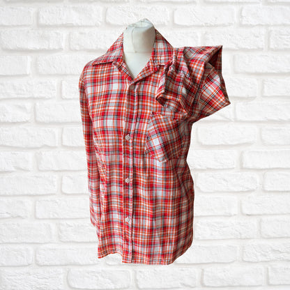 70s Checked Lightweight Vintage Shirt with Wide Collar. Approx UK size XS -S (men) 8-12 (women)