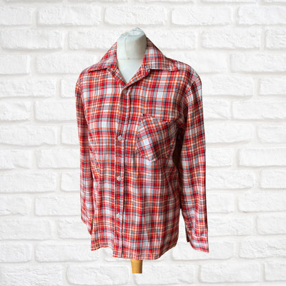 70s Checked Lightweight Vintage Shirt with Wide Collar. Approx UK size XS -S (men) 8-12 (women)