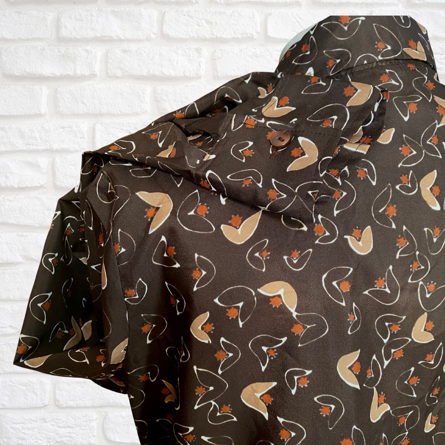 70s Brown, White,Grey and Orange Abstract Print Dagger Collar Shirt. Approx UK size 10-14