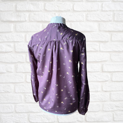 Vintage 60s Purple, White and Gold Silky Floral Blouse . Approx UK size 14-18