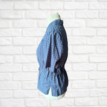 70s blue floral short sleeved cotton peplum blouse with drawstring waist. Approx UK size 14 -18