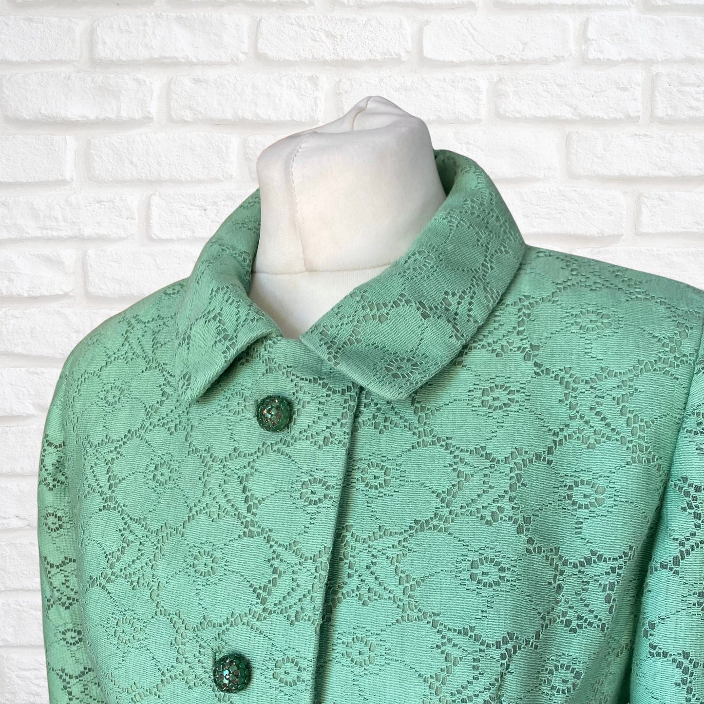 60s style mint green vintage lace coat/ dress. Approx UK size 10-12