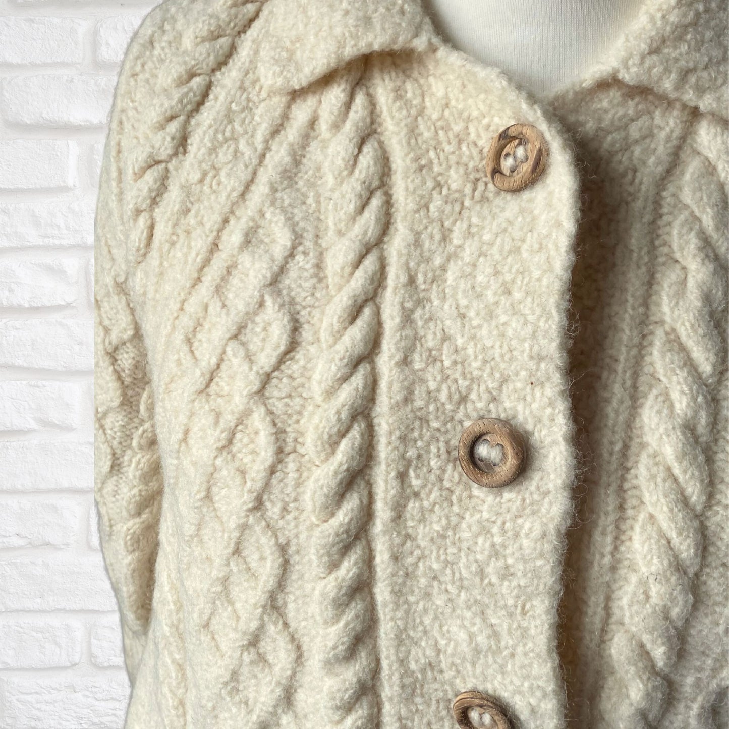 Cream Aran style Wool Vintage Cardigan with Wooden Buttons - Classic heritage piece.  Approx UK size 10- 14
