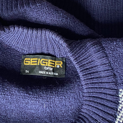 Vintage Blue and White Patterned  Zip Up Wool Cardigan. Approx UK size L -  XL ( men) / 20-22 (women)