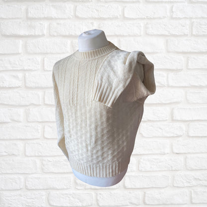 Italian Vintage Cream Textured Knit Wool Blend Crew Neck Jumper. Approx UK size 20-24 ( women ) / XL to XXL (men)