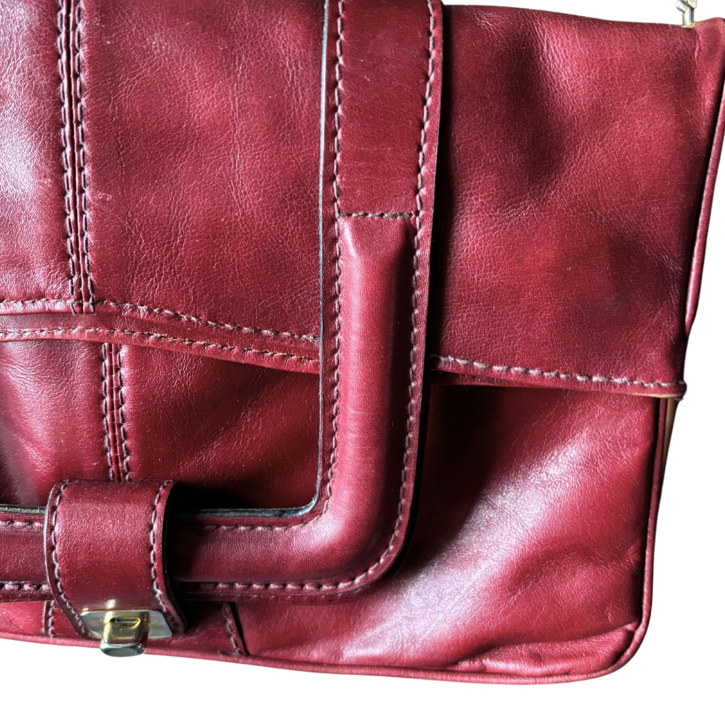 Dark Red Leather Vintage Handbag with Detachable Shoulder Strap. Stylish and Secure