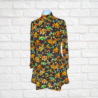 Vintage 60s Geometric Print Long Sleeved Mini Dress. Approx UK size 14-16