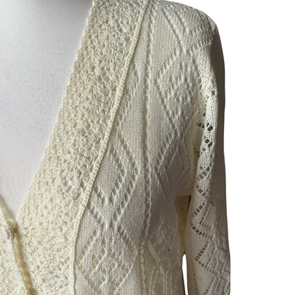 Vintage Pale Cream Crochet Cardigan: Pointelle Design with Daisy Detailing. Approx UK size 14-18