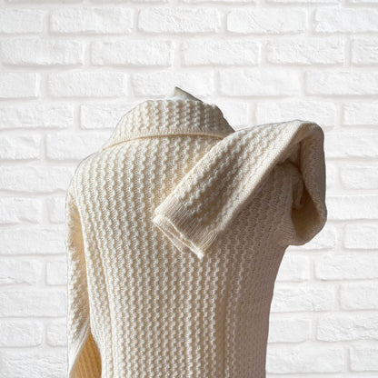 70s cream shawl collar textured knit cardigan.  Approx UK size 12-16