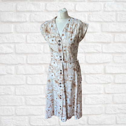 40s/50s style white and brown floral button down sleeveless vintage dress . Approx UK  8-10