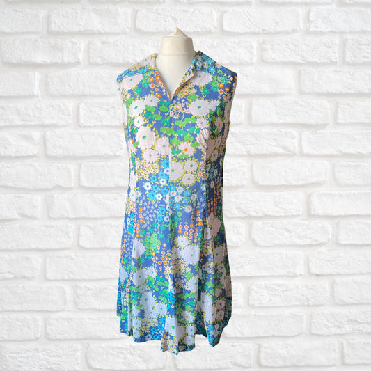 1960s Floral Sleeveless Collared Vintage Summer Dress. Approx UK size 14-16