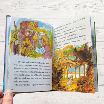 The Snow Queen. 80s Vintage Ladybird Book.  Series 606D - Nostalgic gift idea