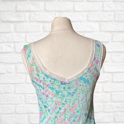 Vintage short length bright floral, lace trimmed slip dress/ petticoat. Approx UK size 8-10