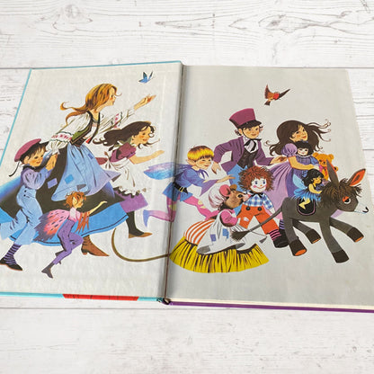 Storyland by Enid Blyton. Nostalgic 80s Story and Activity Book.